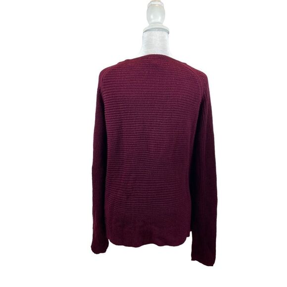 a.n.a Brand Burgundy Knit Crew Neck Sweater Size Medium - Picture 4 of 7